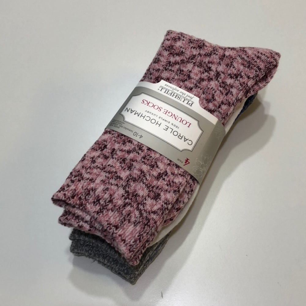 Woman carole Hochman Lounge soks